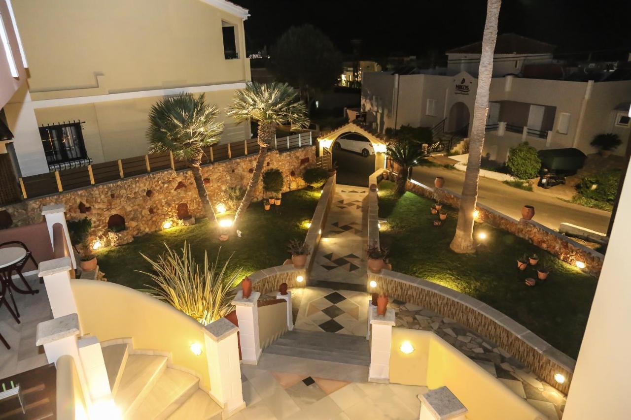 Heaven Apartments Aγία Μαρίνα Εξωτερικό φωτογραφία