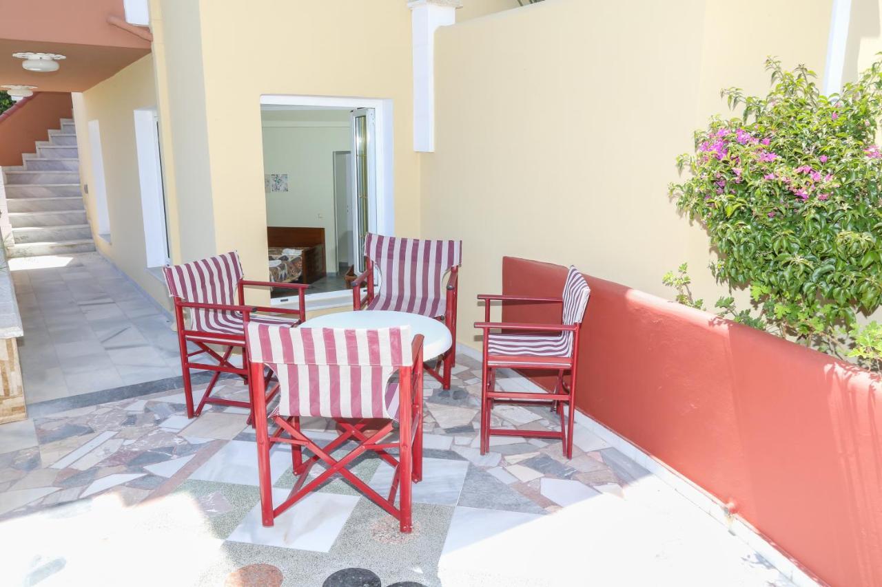 Heaven Apartments Aγία Μαρίνα Εξωτερικό φωτογραφία