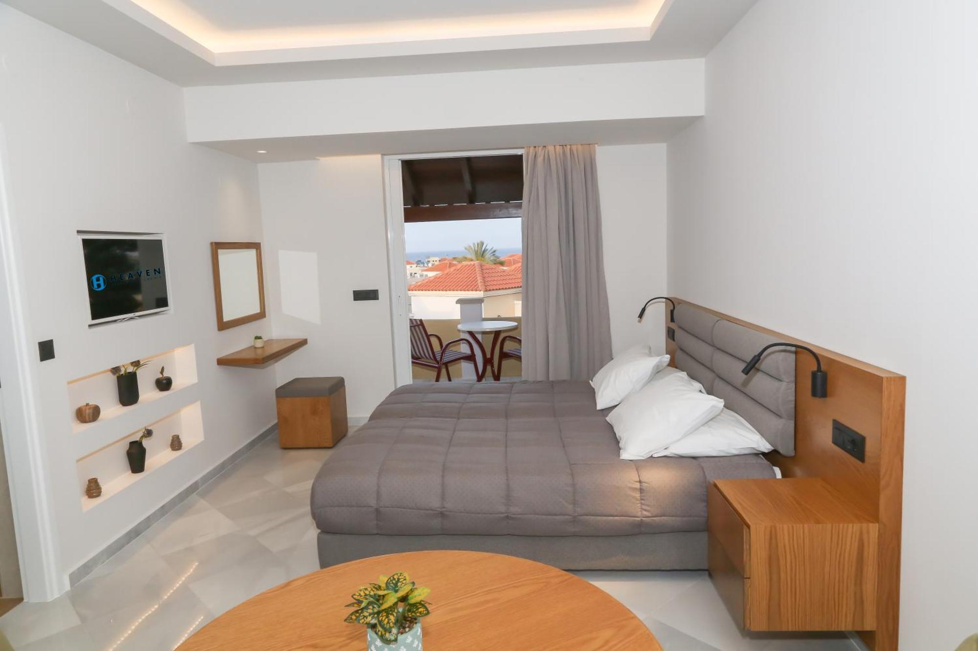 Heaven Apartments Aγία Μαρίνα Εξωτερικό φωτογραφία