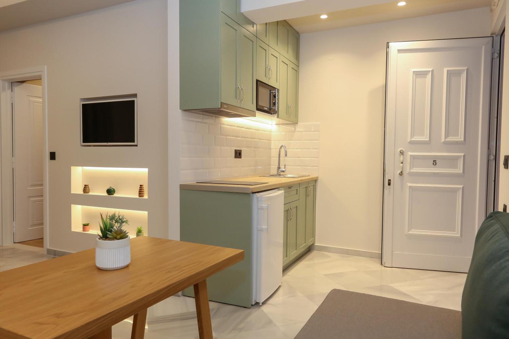Heaven Apartments Aγία Μαρίνα Εξωτερικό φωτογραφία
